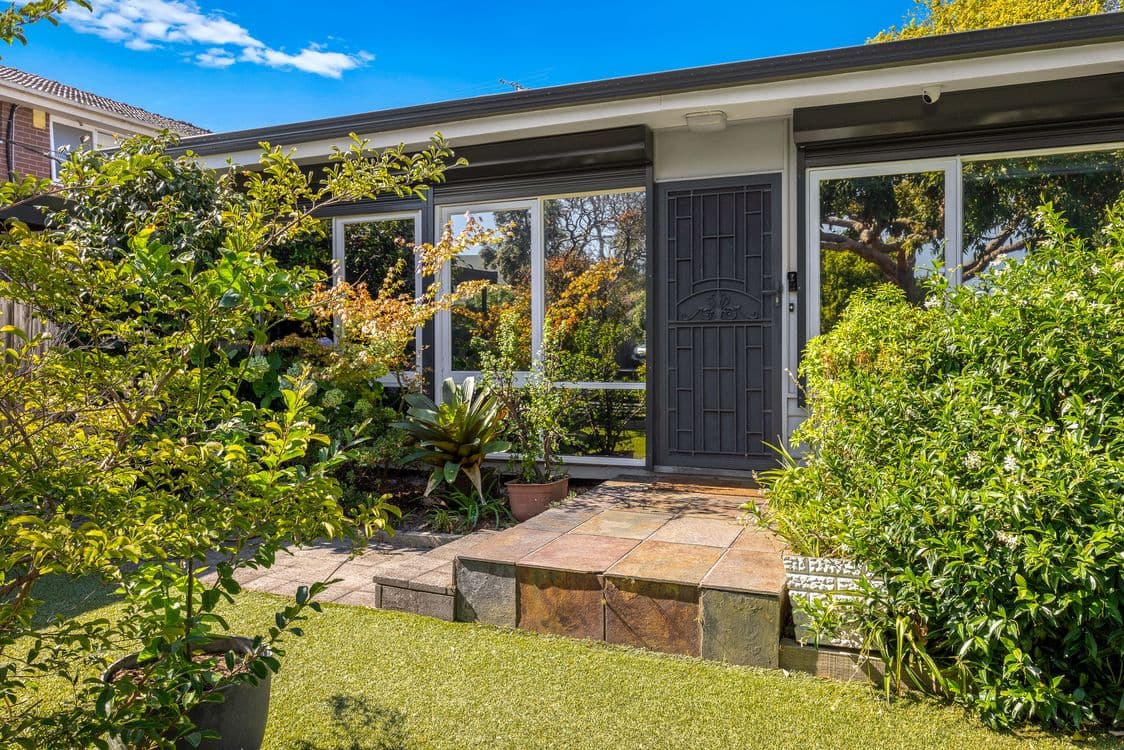 11 Mereweather Avenue, FRANKSTON, VIC 3199, Frankston - Image 1