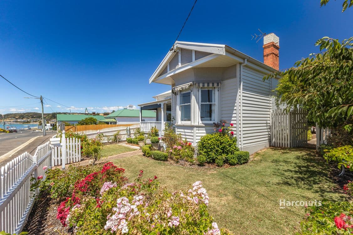 22 Main Road, PENGUIN, TAS 7316, Penguin - Image 1