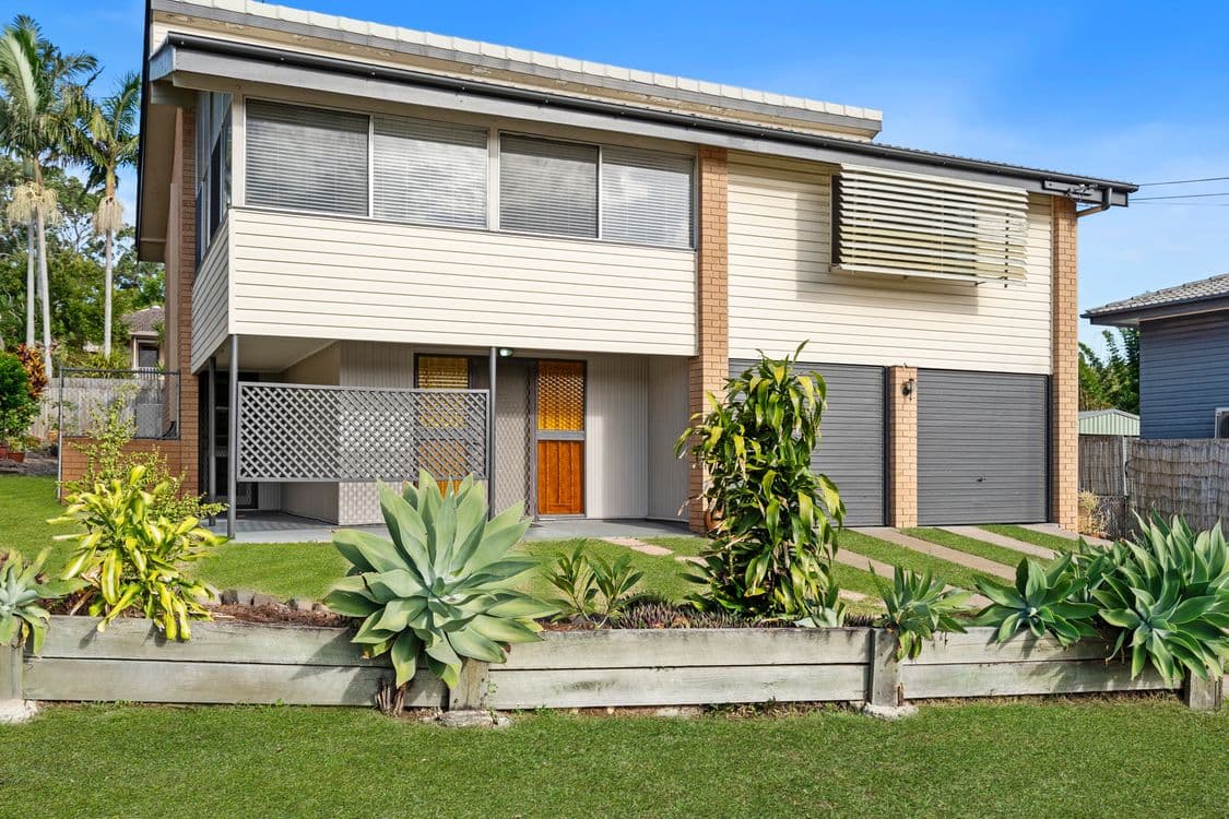38 Ingleston Street, WYNNUM WEST, QLD 4178, Wynnum West - Thumbnail 2