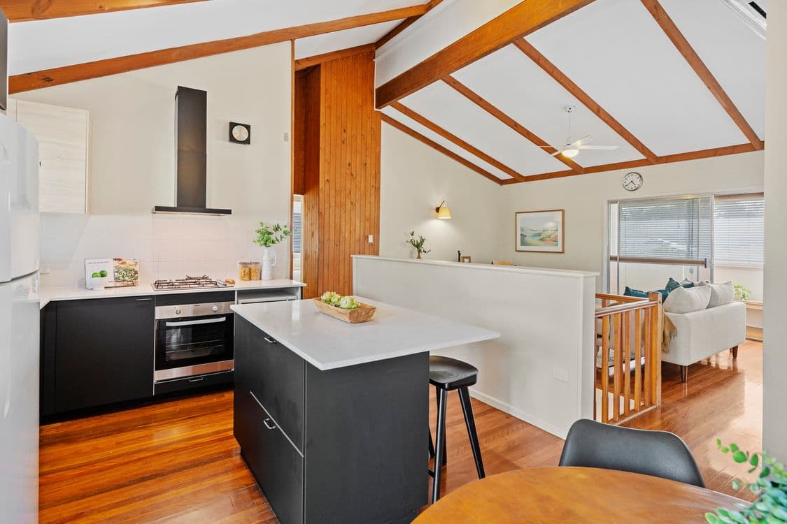 38 Ingleston Street, WYNNUM WEST, QLD 4178, Wynnum West - Thumbnail 6