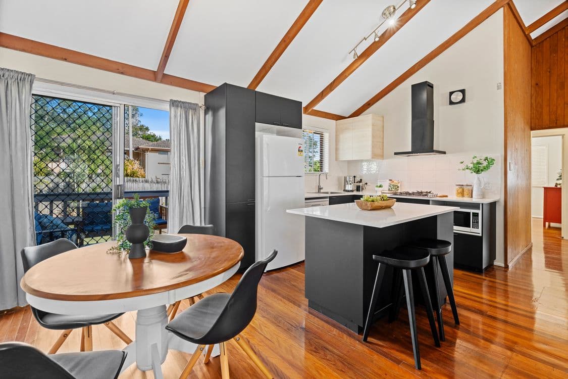 38 Ingleston Street, WYNNUM WEST, QLD 4178, Wynnum West - Thumbnail 7