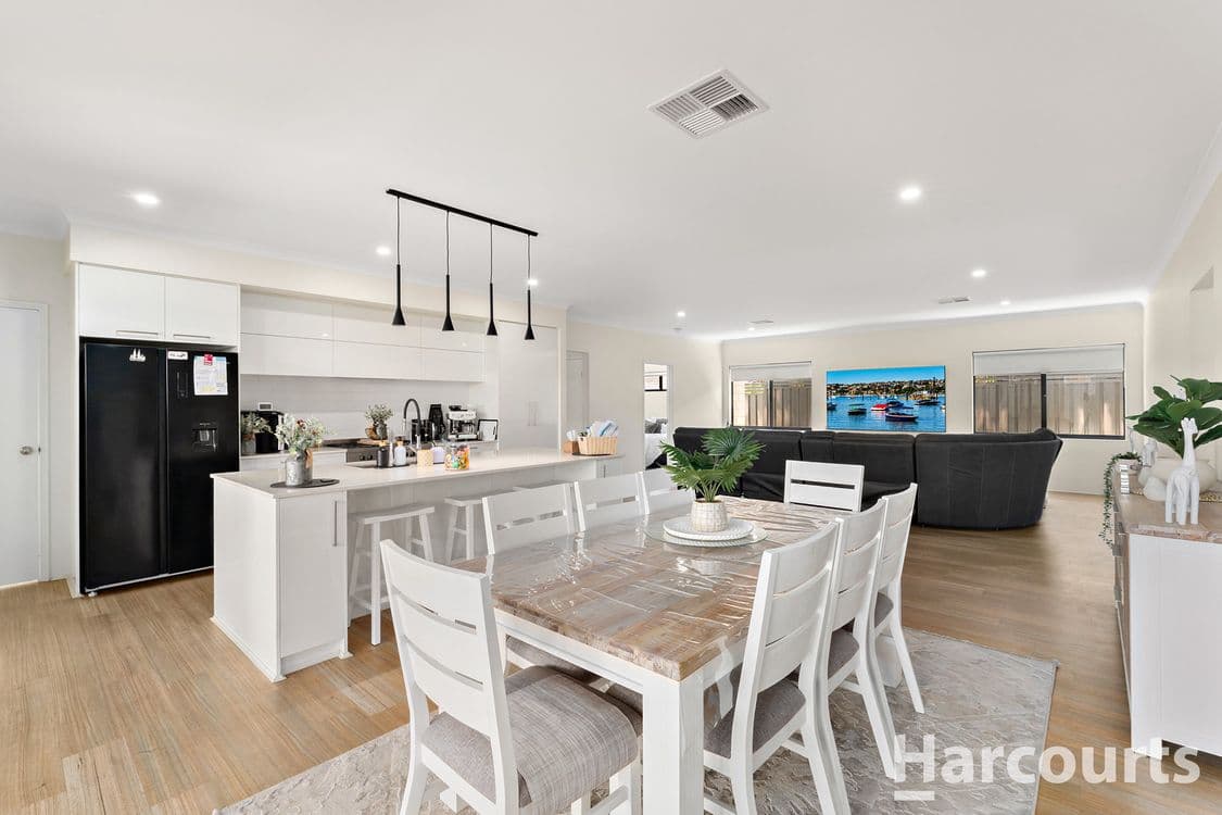 26 Boardwalk Boulevard, HALLS HEAD, WA 6210, Halls Head - Thumbnail 6