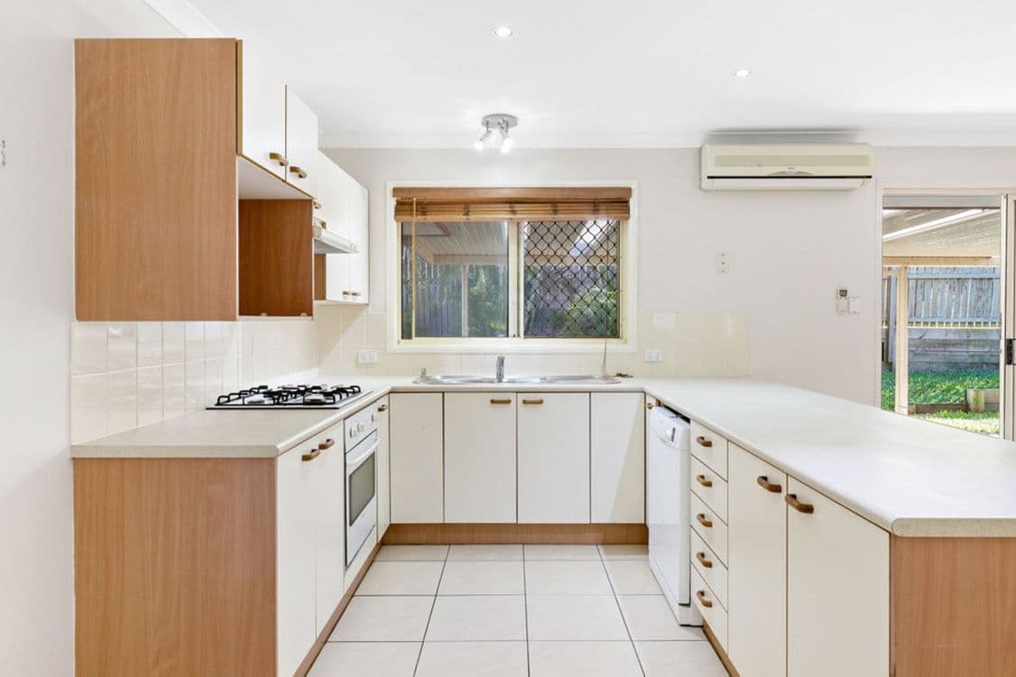 16 Akuna Way, Mango Hill, QLD 4509, Mango Hill - Thumbnail 3