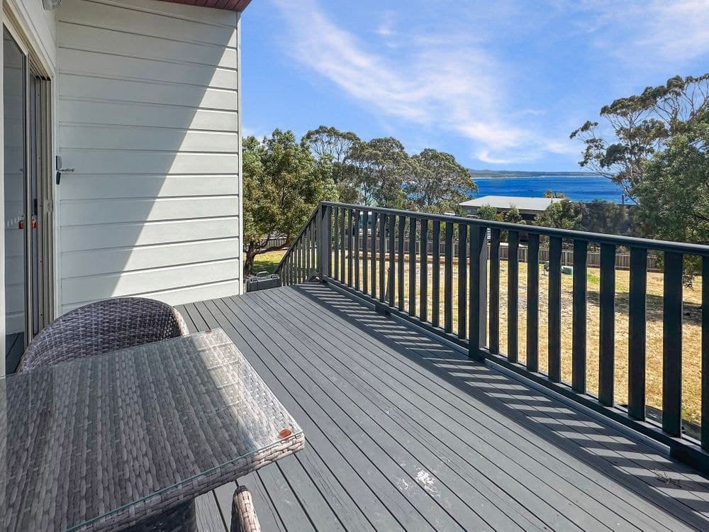 34 Highcrest Avenue, BINALONG BAY, TAS 7216, Binalong Bay - Thumbnail 4