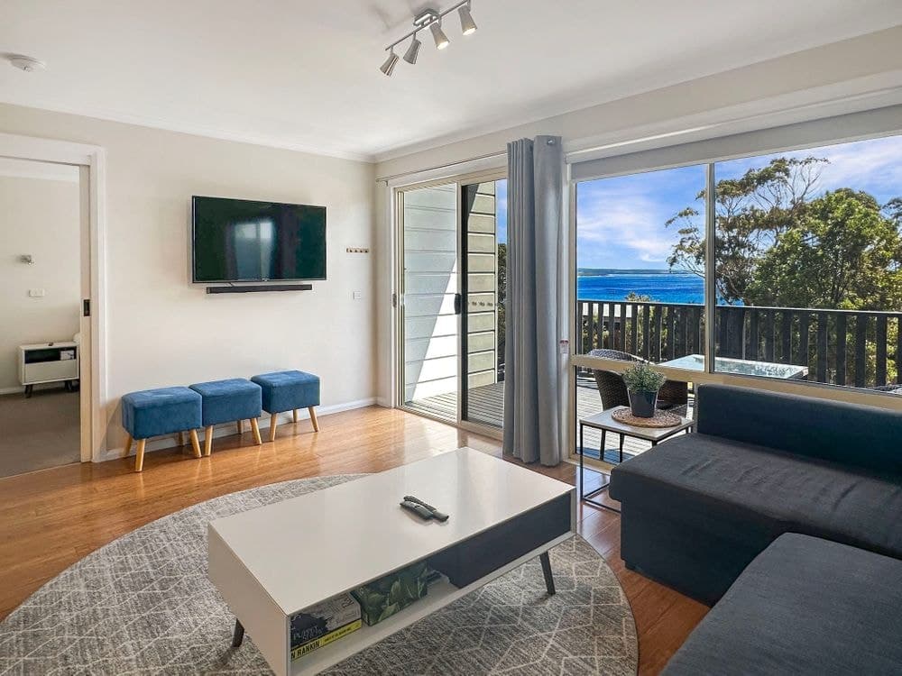 34 Highcrest Avenue, BINALONG BAY, TAS 7216, Binalong Bay - Thumbnail 8