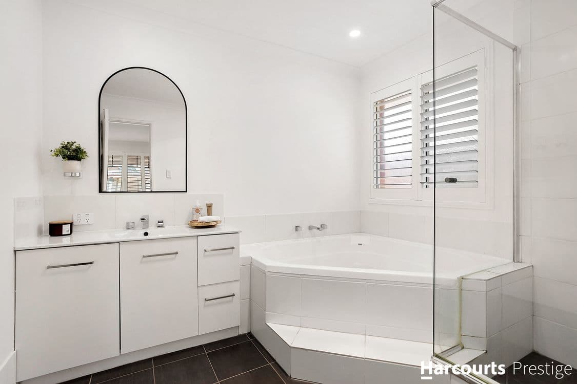10 Hockley Loop, CANNING VALE, WA 6155, Canning Vale - Thumbnail 4