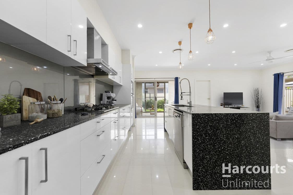 20 Firetail Grove, PLUMPTON, NSW 2761, Plumpton - Thumbnail 6