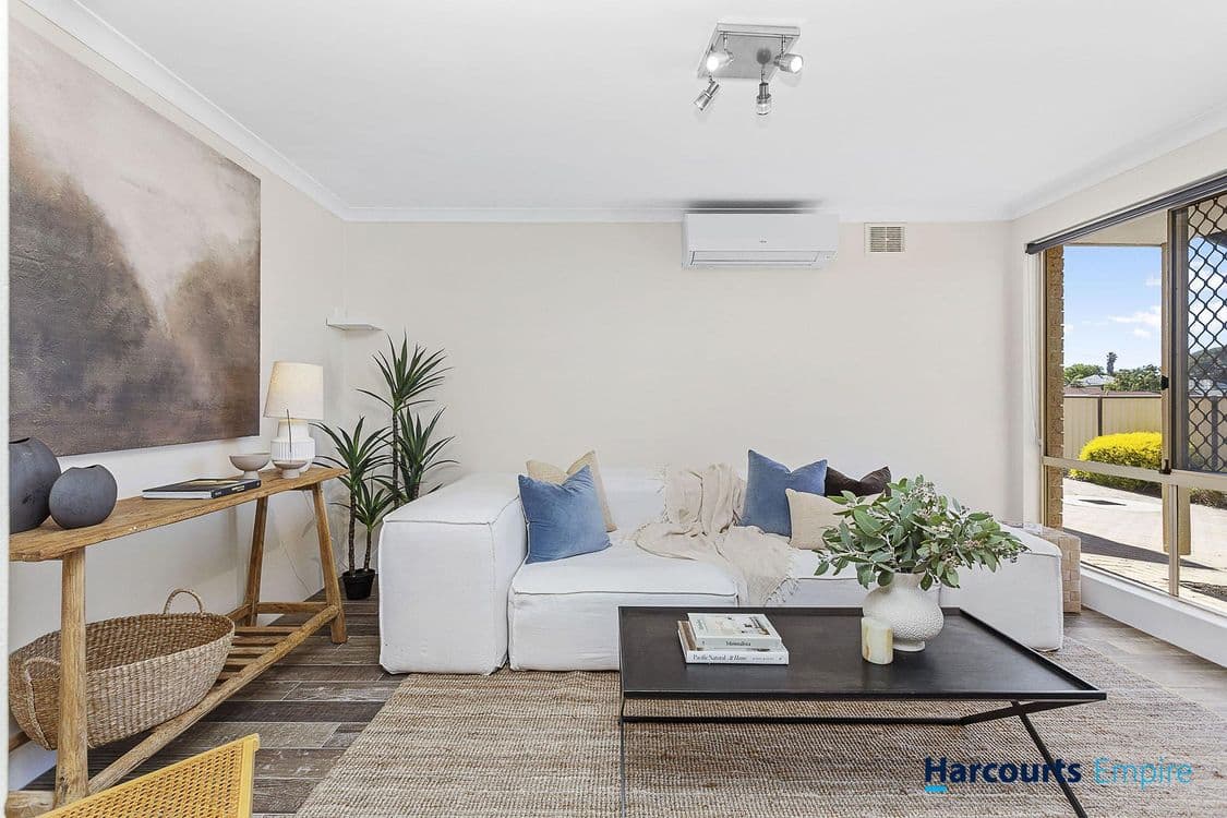 2/80 Dover Road, SCARBOROUGH, WA 6019, Scarborough - Thumbnail 2