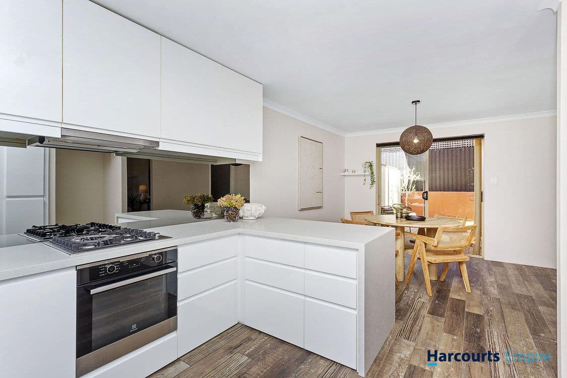 2/80 Dover Road, SCARBOROUGH, WA 6019, Scarborough - Thumbnail 6