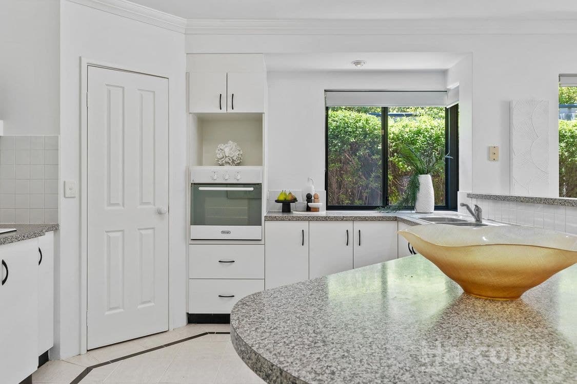 113A Cobb Street, WEMBLEY DOWNS, WA 6019, Wembley Downs - Thumbnail 6