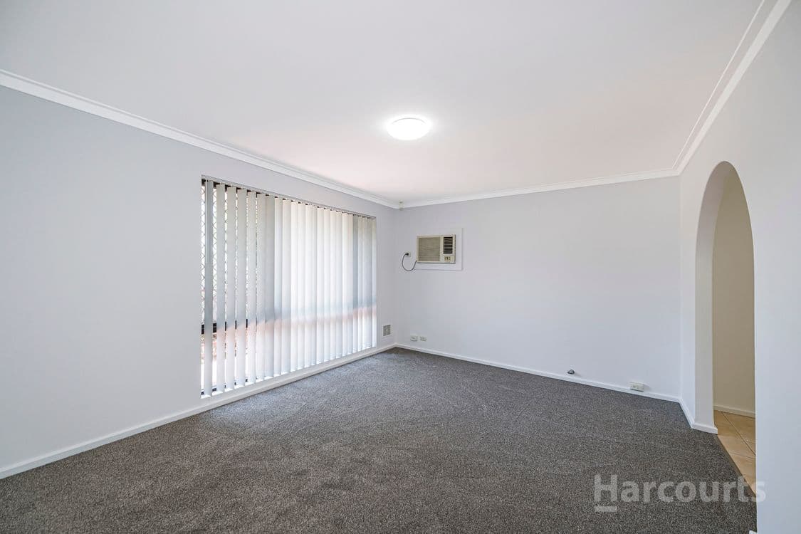 10 Mudalla Place, WANNEROO, WA 6065, Wanneroo - Thumbnail 4