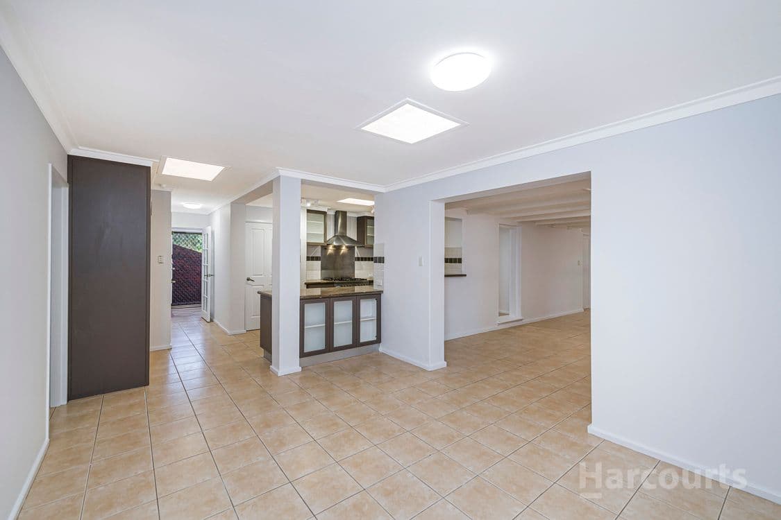 10 Mudalla Place, WANNEROO, WA 6065, Wanneroo - Thumbnail 8