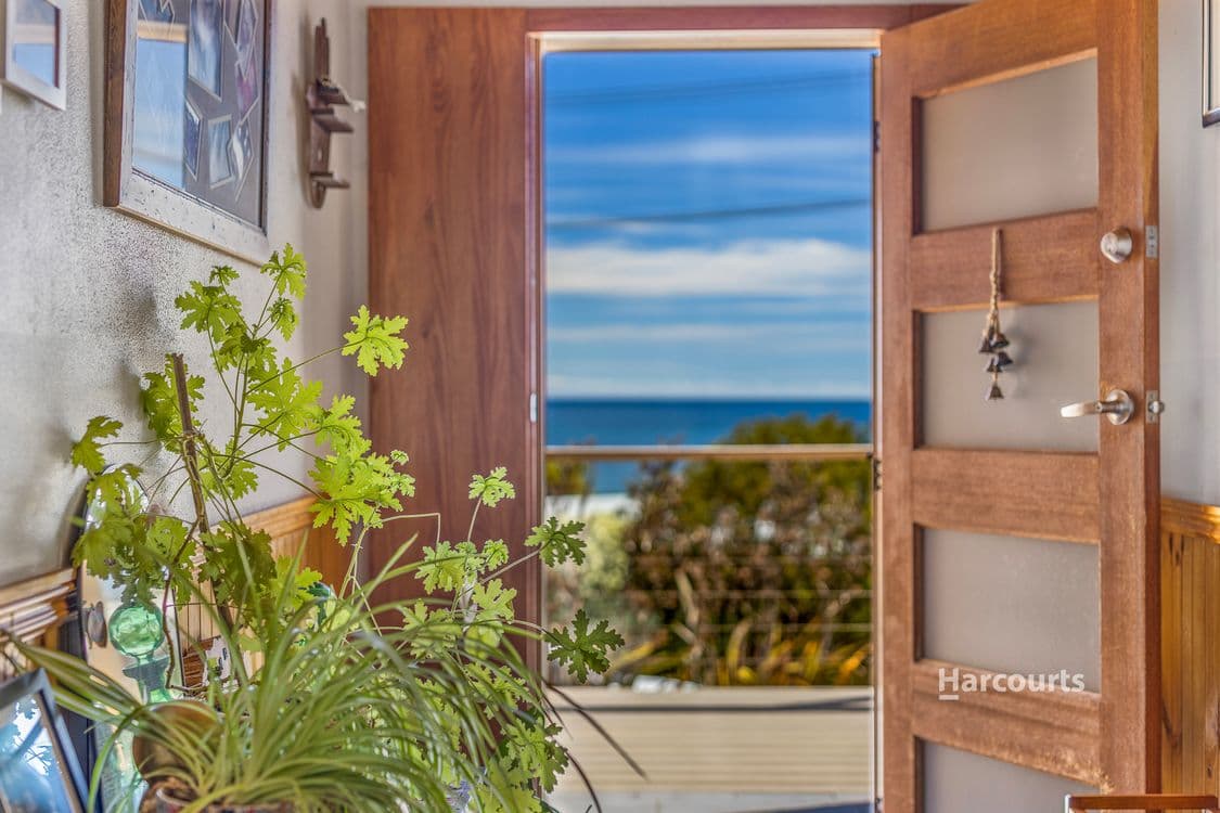 8 Hampson Street, PENGUIN, TAS 7316, Penguin - Thumbnail 2