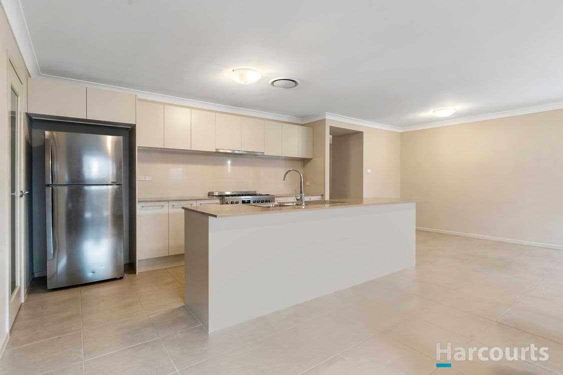 8 Newbridge Street, Chisholm, NSW 2322, Chisholm - Thumbnail 2