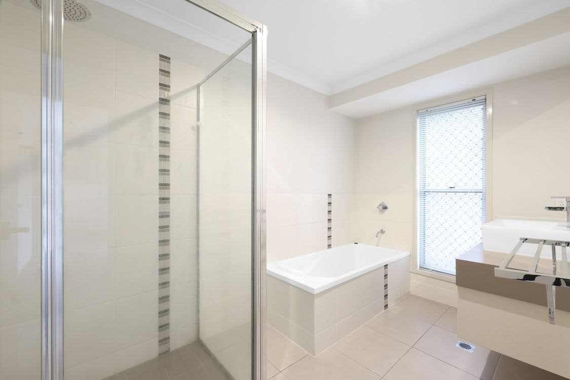 10 Armstrong Court, MARIAN, QLD 4753, Marian - Thumbnail 8