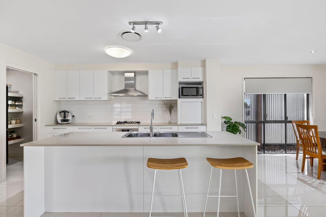 41 Allen Street, WYNNUM, QLD 4178, Wynnum - Thumbnail 6