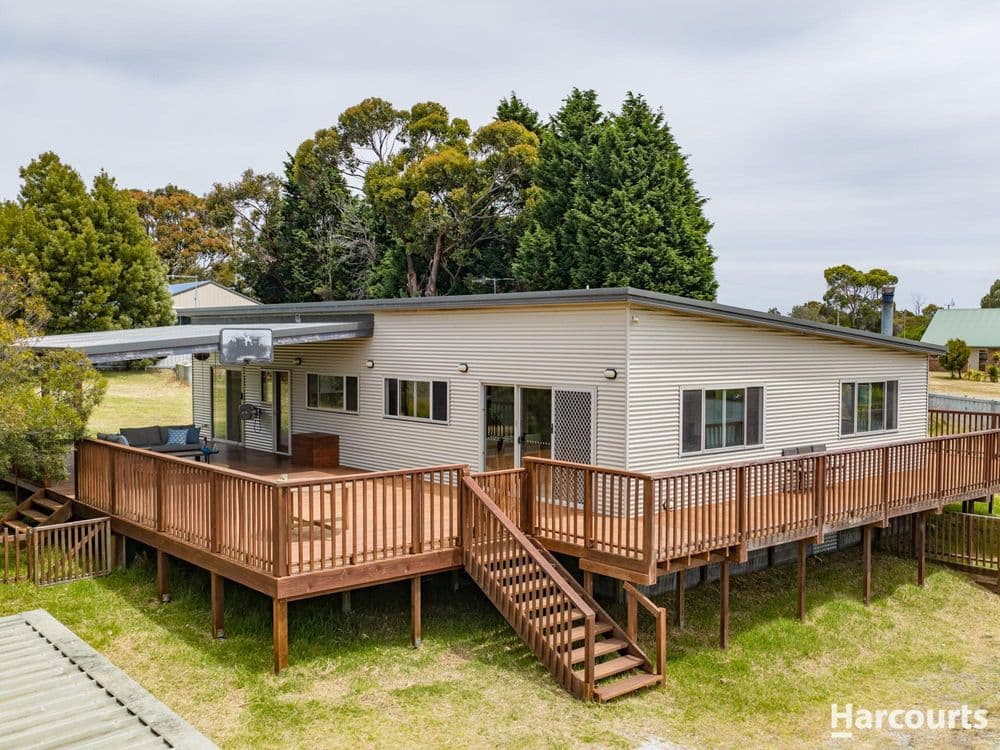 15 Fannys Bay Road, LULWORTH, TAS 7252, Lulworth - Image 1