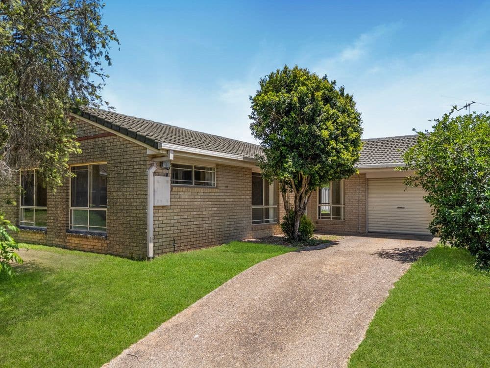 50 McKinley Street, EAGLEBY, QLD 4207, Eagleby - Thumbnail 3