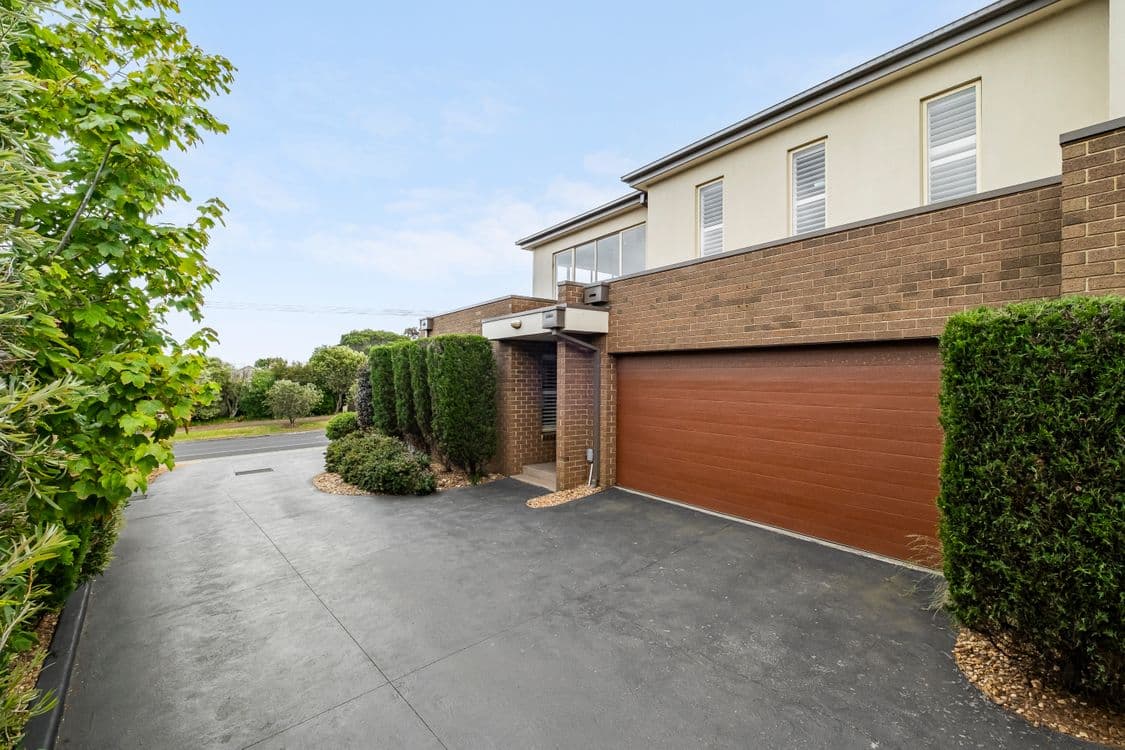 1/53 Beleura Hill Road, MORNINGTON, VIC 3931, Mornington - Image 1