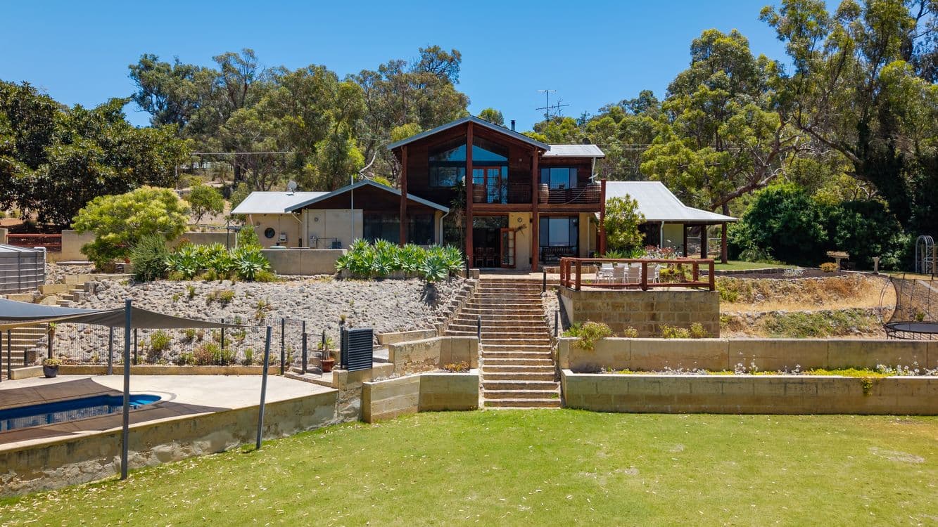 12 Harvey View Drive, HERRON, WA 6211, Herron - Thumbnail 2