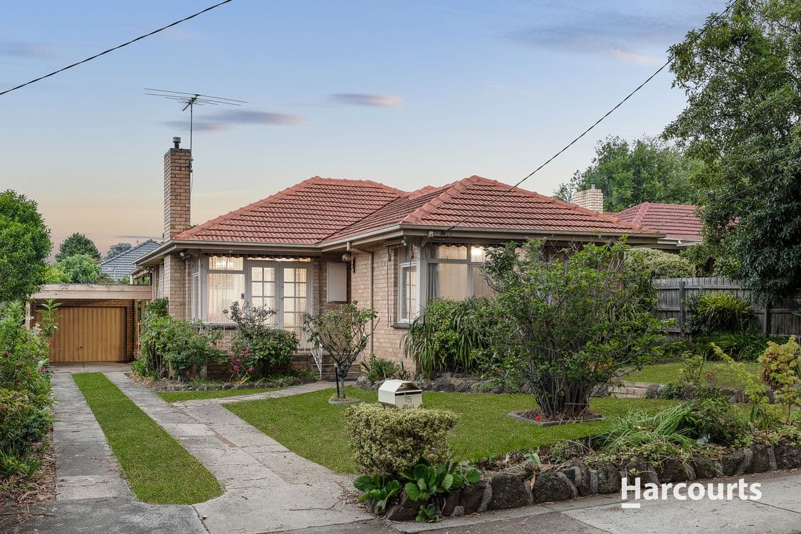 15 Hilltop Crescent, BURWOOD EAST, VIC 3151, Burwood East - Image 1