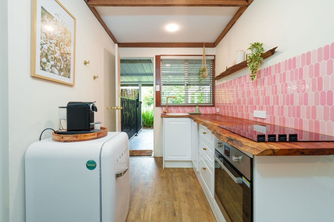 18 Kennedy Street, PEMBERTON, WA 6260, Pemberton - Thumbnail 2