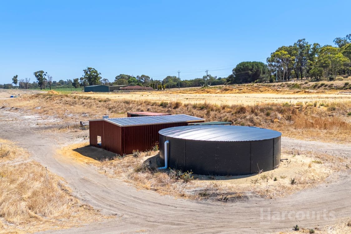 187 Karoborup Road, CARABOODA, WA 6033, Carabooda - Thumbnail 6