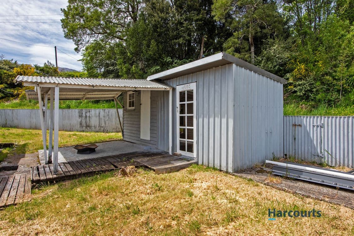19 Elliott Street, QUEENSTOWN, TAS 7467, Queenstown - Thumbnail 8