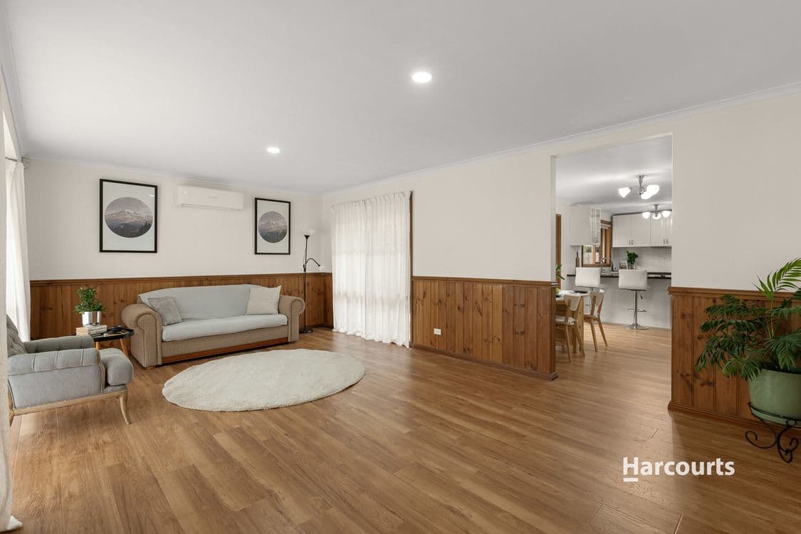 9880/16 Cyprus Place, Pakenham, VIC 3810, Pakenham - Thumbnail 2