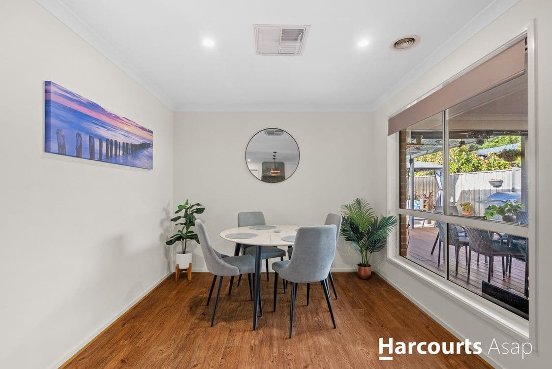 23 Carisbrooke Way, Clyde North, VIC 3978, Clyde North - Thumbnail 8