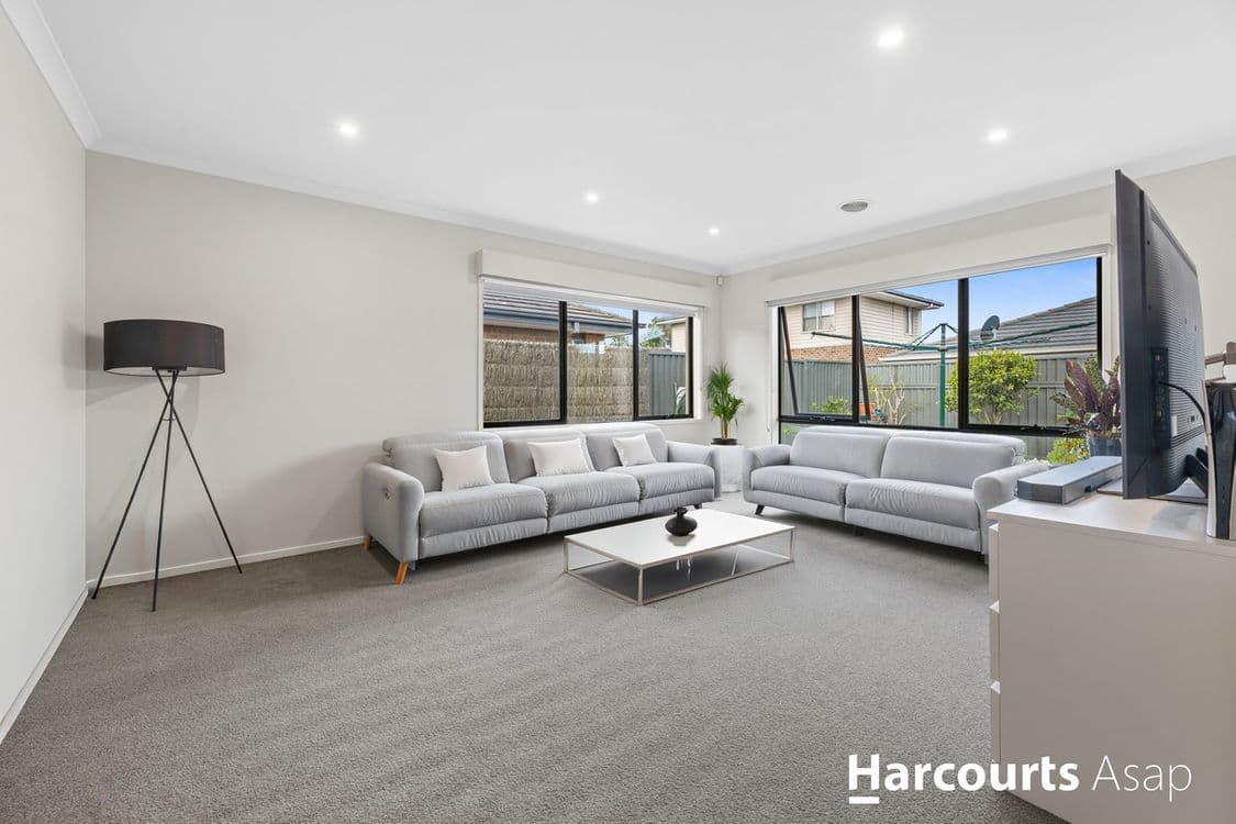 13 Eliburn Drive, Cranbourne East, VIC 3977, Cranbourne East - Thumbnail 7
