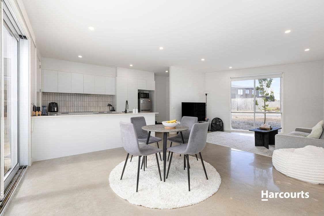 7B Tova Avenue, Bell Post Hill, VIC 3215, Bell Post Hill - Thumbnail 3