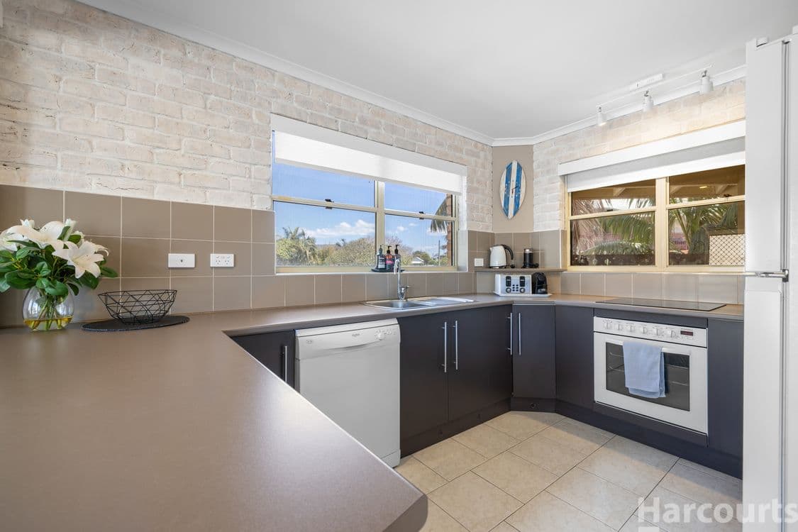1/8-12 Paragon Avenue, South West Rocks, NSW 2431, South West Rocks - Thumbnail 3