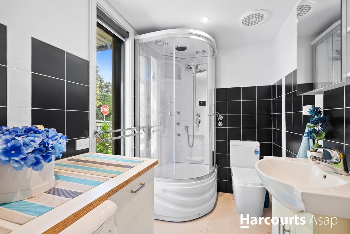 35 Moore Street, Moe, VIC 3825, Moe - Thumbnail 6