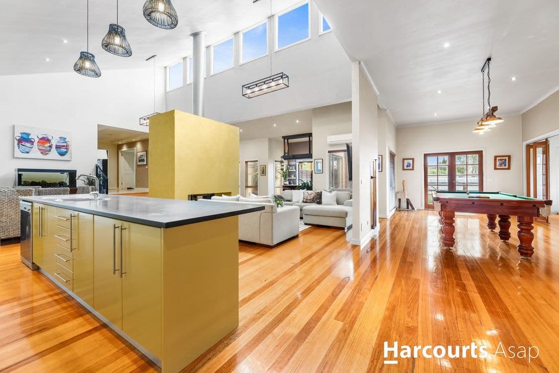 5 Sheldon Drive, Berwick, VIC 3806, Berwick - Thumbnail 3