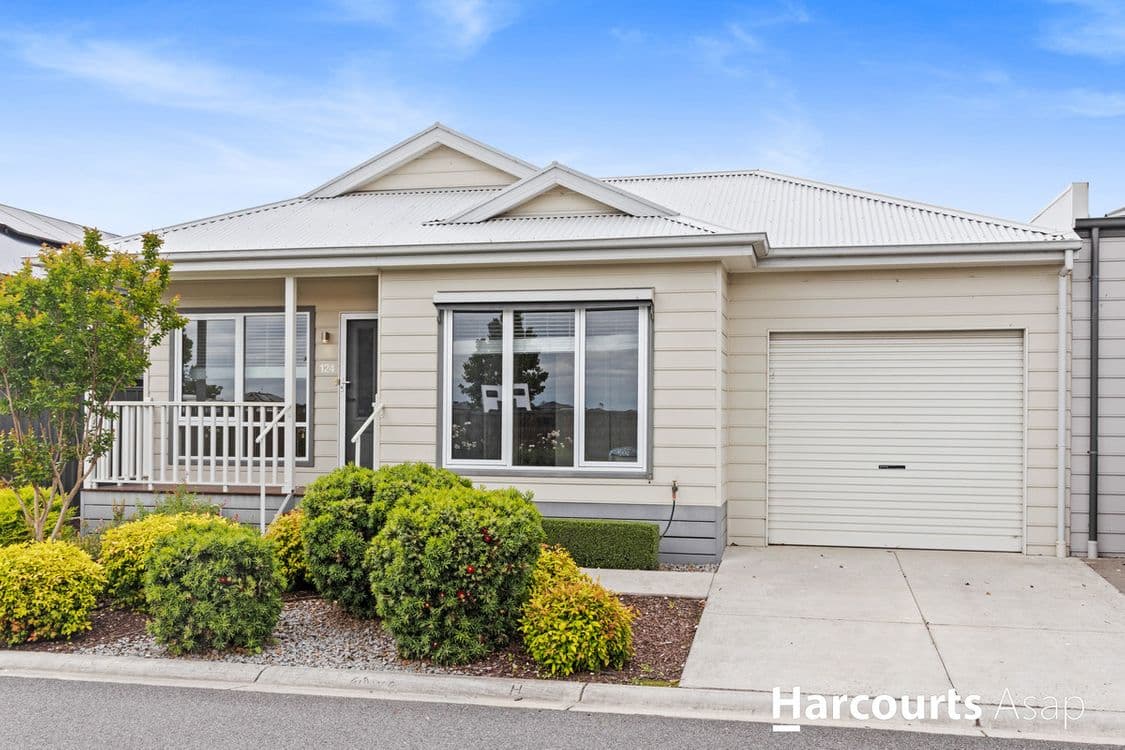 124/114 Rix Road, Officer, VIC 3809, Officer - Image 1