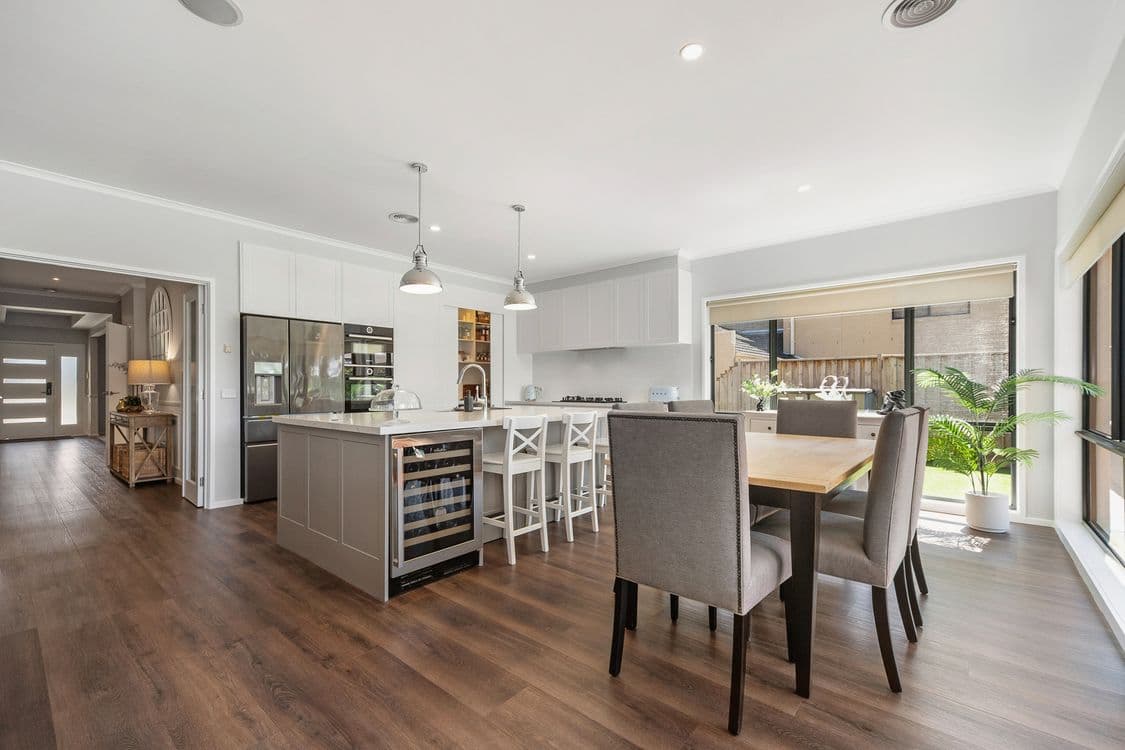 11 Feathery Grove, Sandhurst, VIC 3977, Sandhurst - Thumbnail 2