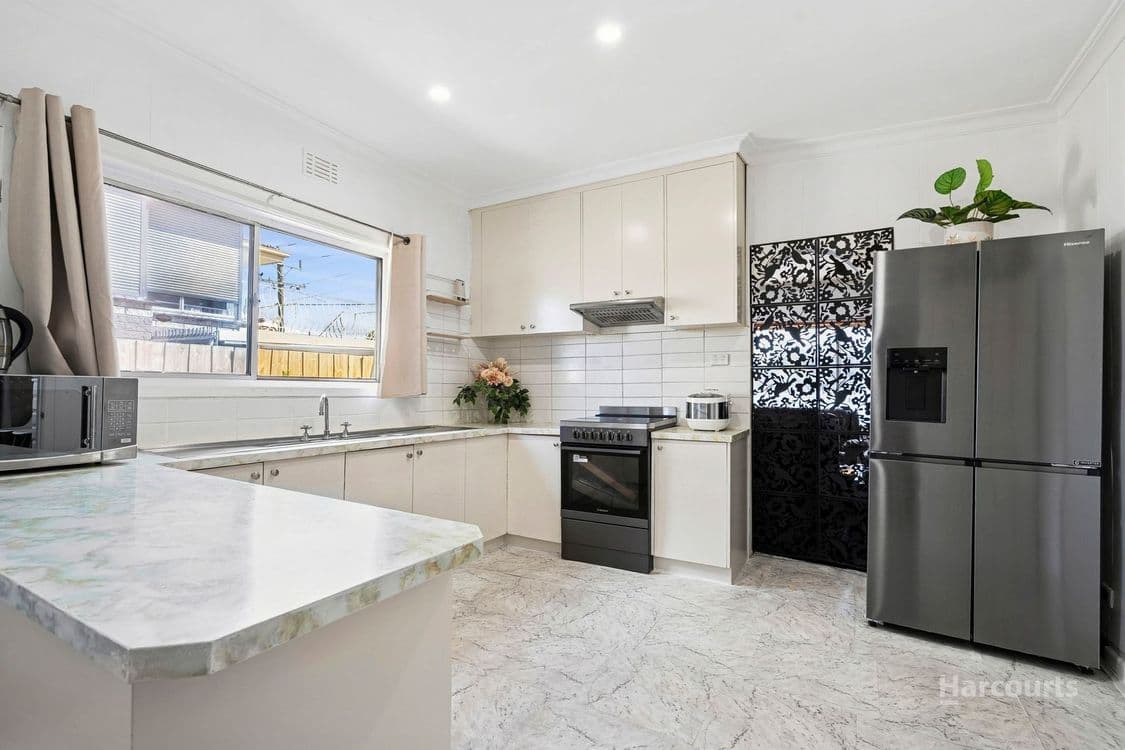 9587/114 Thompson Road, North Geelong, VIC 3215, North Geelong - Thumbnail 4