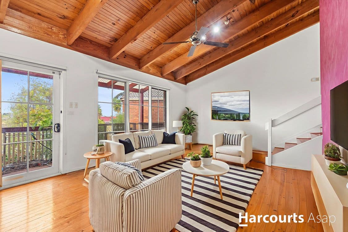 5 Waruka Close, Endeavour Hills, VIC 3802, Endeavour Hills - Thumbnail 2