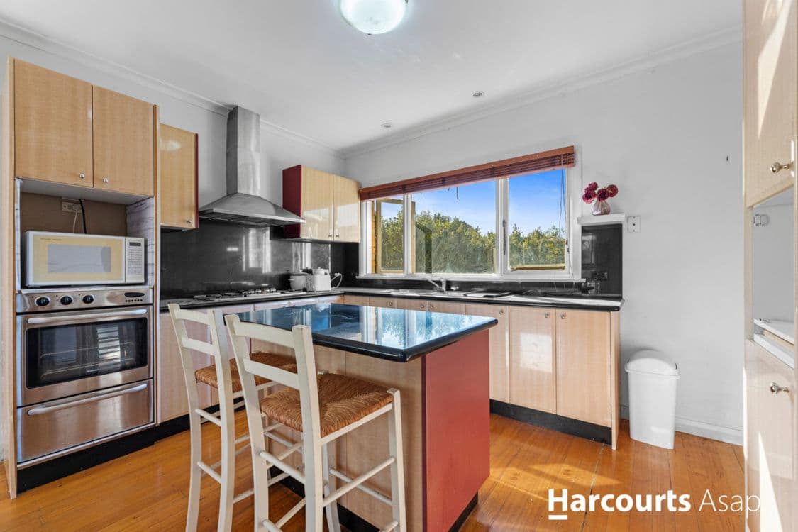 53 Manningham Road, Bulleen, VIC 3105, Bulleen - Thumbnail 4