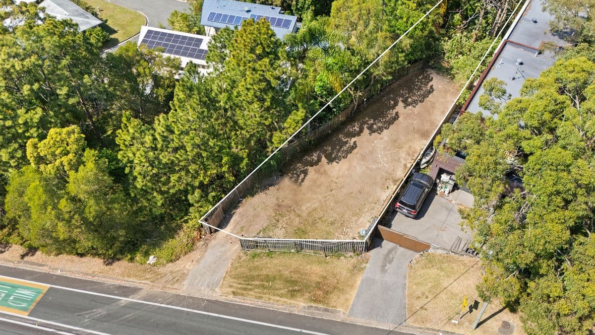 34 Tabilban Street, Burleigh Heads, QLD 4220, Burleigh Heads - Thumbnail 4