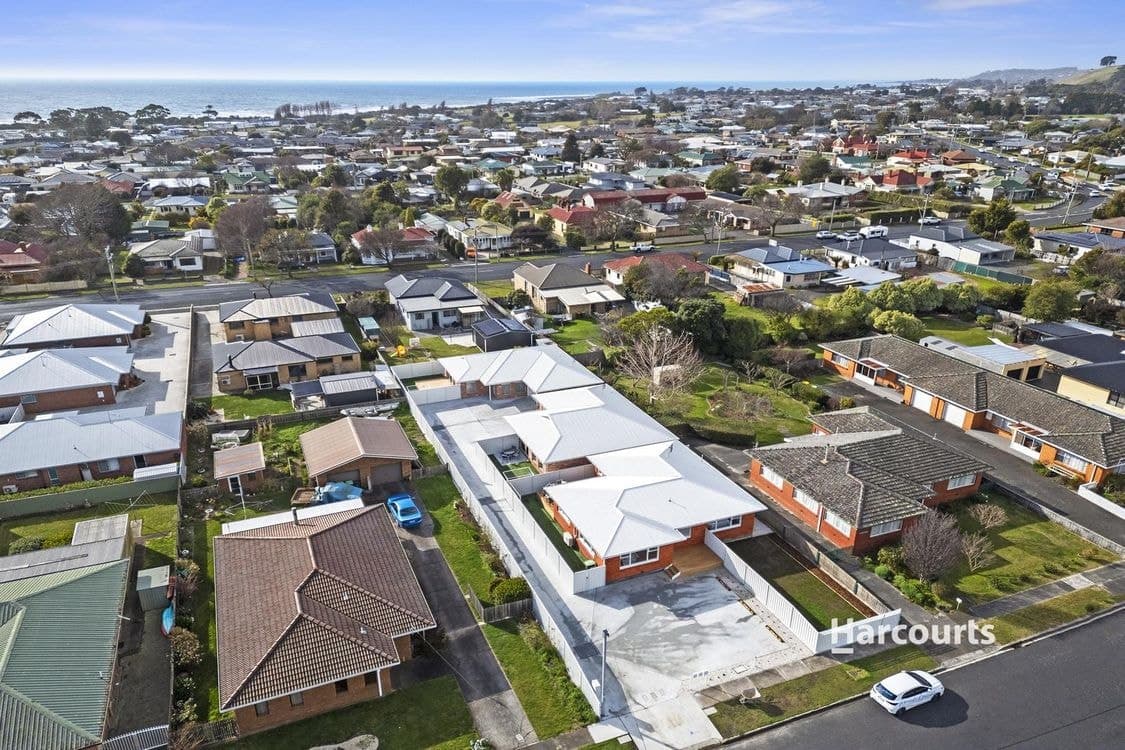 2/26 Wilson Place, ULVERSTONE, TAS 7315, Ulverstone - Thumbnail 2