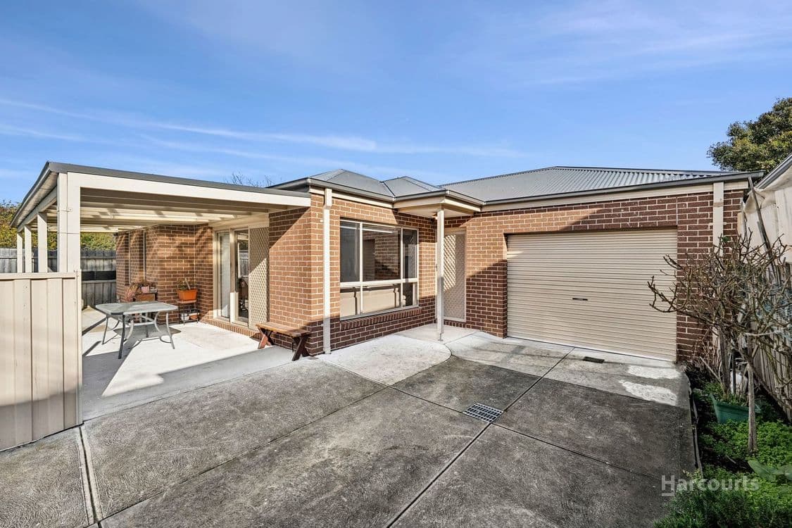 2/11 Alder Crescent, Bell Park, VIC 3215, Bell Park - Image 1