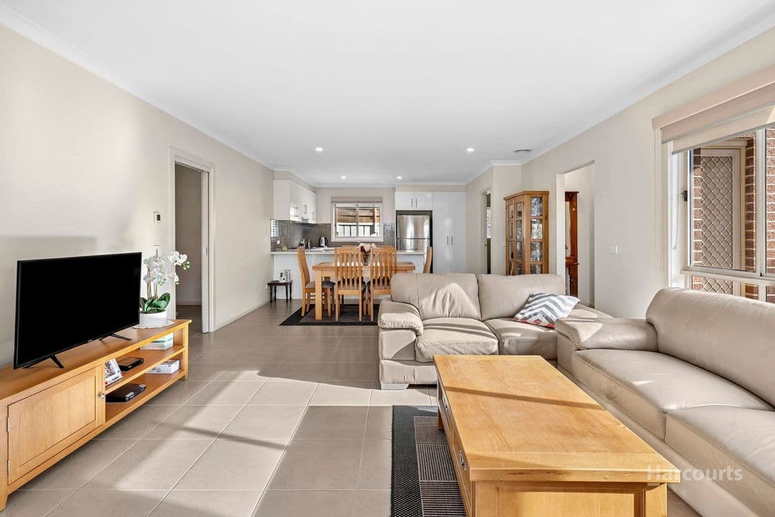 2/11 Alder Crescent, Bell Park, VIC 3215, Bell Park - Thumbnail 3
