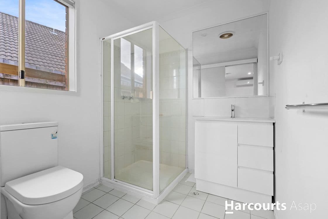 8 Raphael Street, Hallam, VIC 3803, Hallam - Thumbnail 5