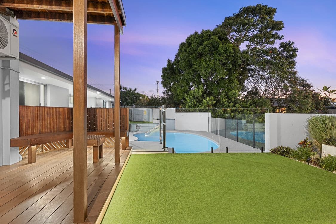 31 Rio Vista Boulevard, Broadbeach Waters, QLD 4218, Broadbeach Waters - Thumbnail 3