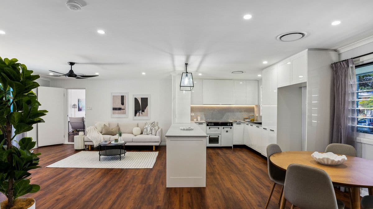 31 Rio Vista Boulevard, Broadbeach Waters, QLD 4218, Broadbeach Waters - Thumbnail 7