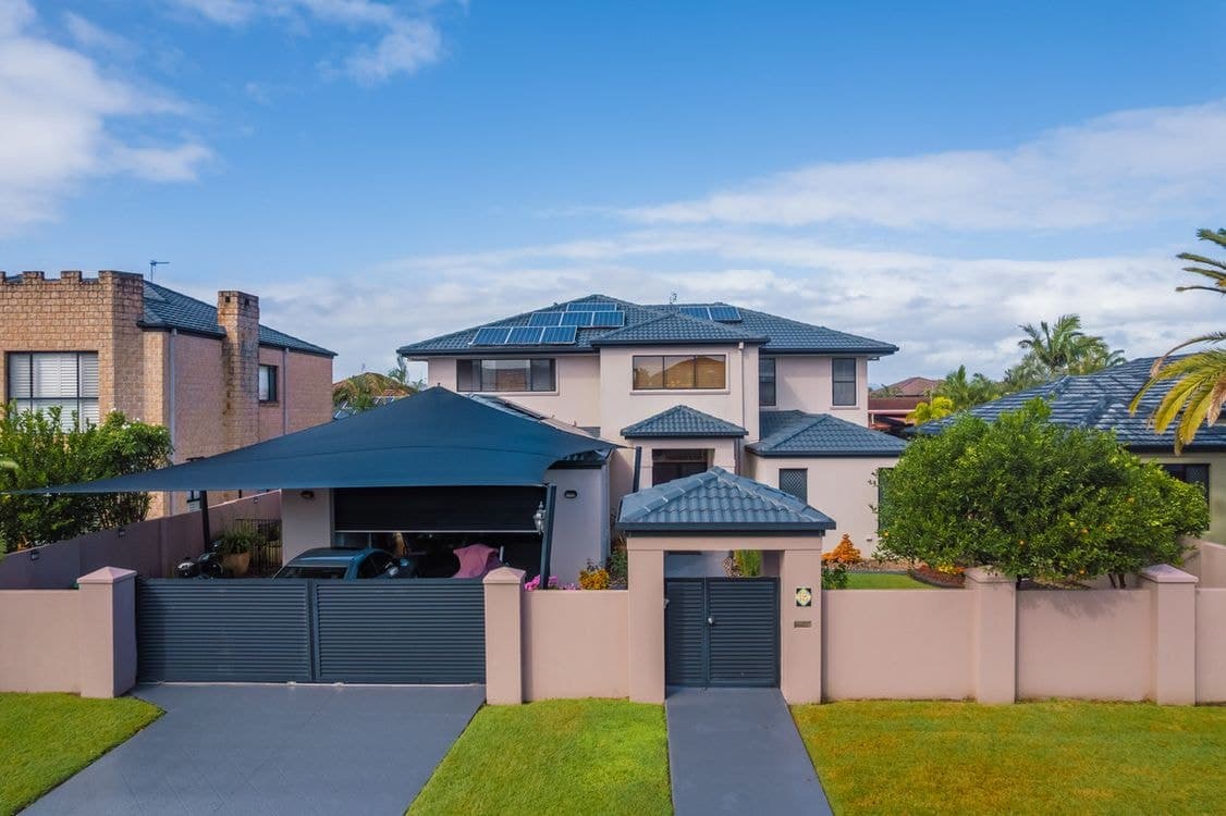 18 Rebholz Drive, Benowa, QLD 4217, Benowa - Thumbnail 4