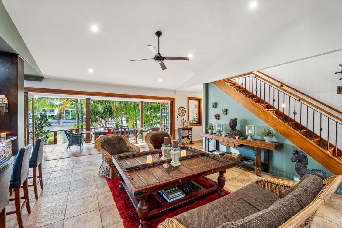125 Allambi Avenue, Broadbeach Waters, QLD 4218, Broadbeach Waters - Thumbnail 6