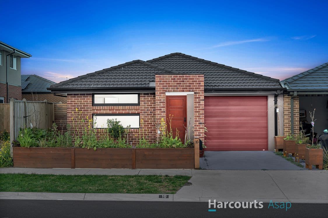 10 Gecko Crescent, Clyde North, VIC 3978, Clyde North - Thumbnail 2